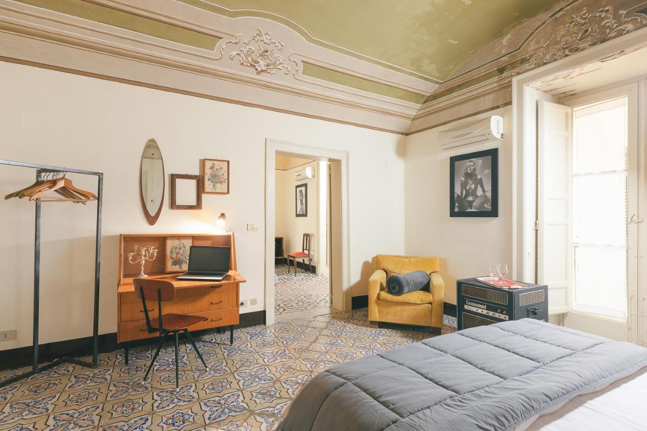 Dietro San Domenico Apartment Palermo Exterior foto